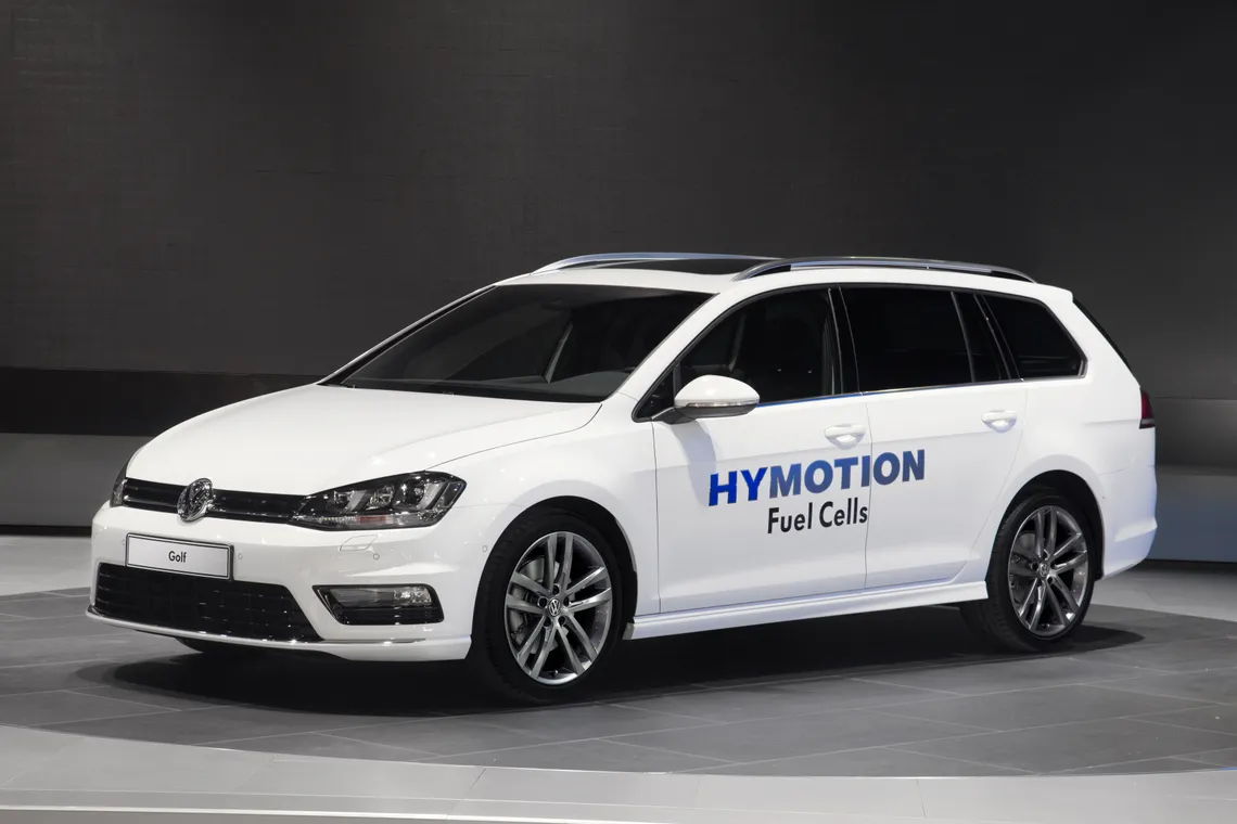 El líder de Volkswagen diu que els cotxes d'hidrogen no tenen sentit