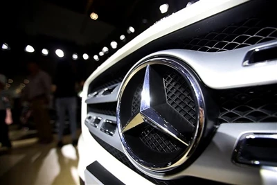 Defecte de l'ESP identificat: Pequín Mercedes-Benz retira alguns vehicles de ...